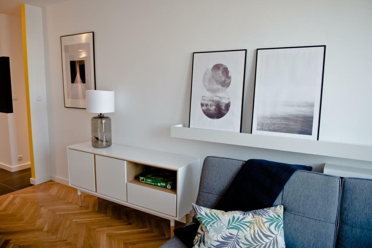 Apartament Chlodna Near To City Center Varsóvia Exterior foto